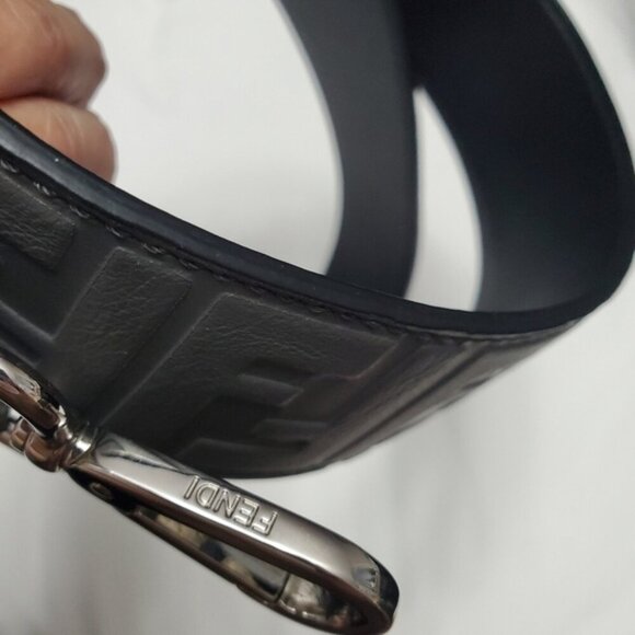 Fendi FF M onogram Gray Leather Shoulder Strap - Picture 7 of 8